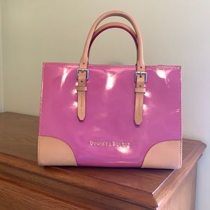 Dooney and Bourke patent leather satchel w/shoulder strap, coin purse and fob